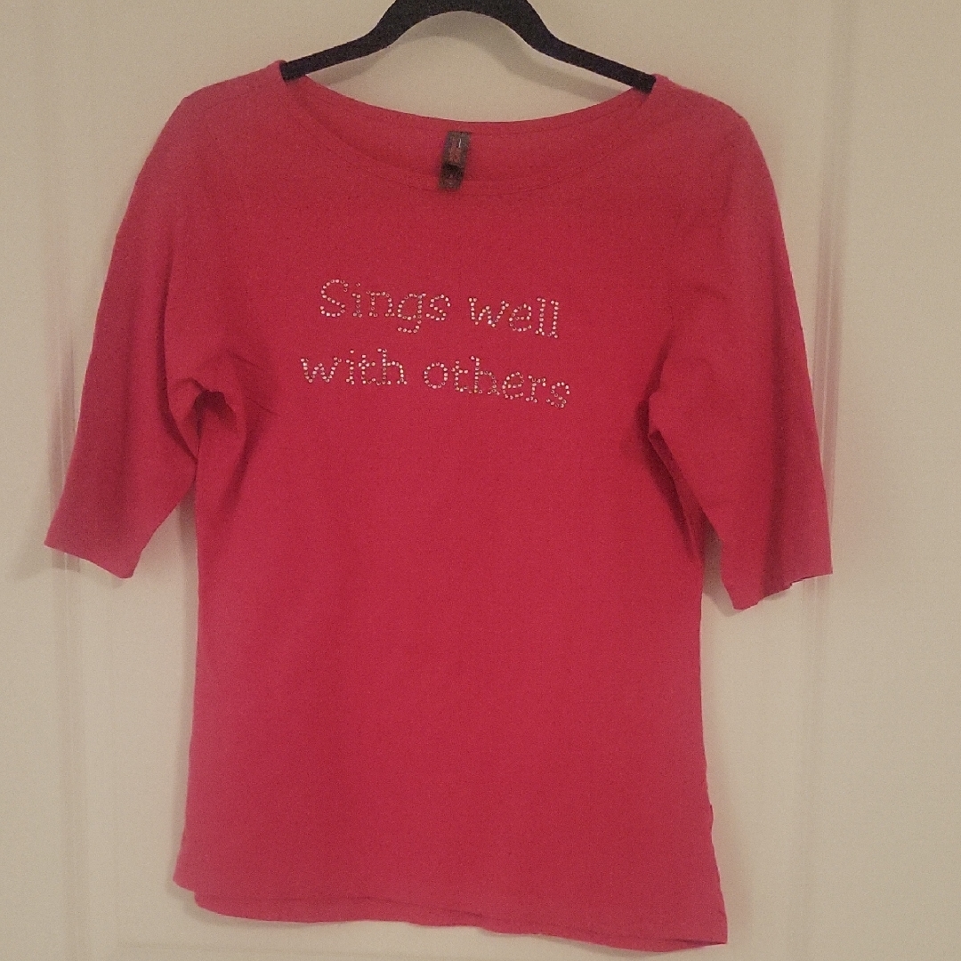 District Red Tee